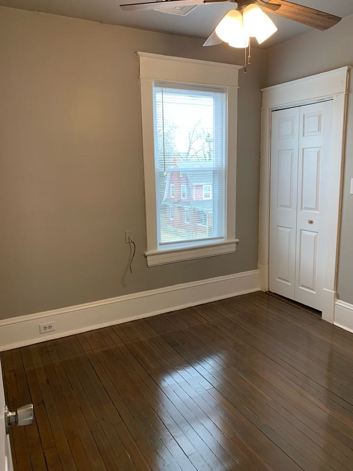 1102 Chapman Avenue Southwest A&B #14927256 - Photo 3 of 13