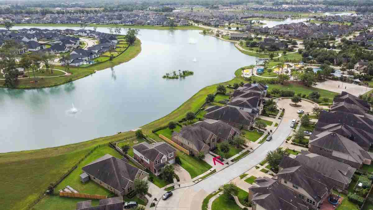 2707 River Run Rd - Photo 2 of 25