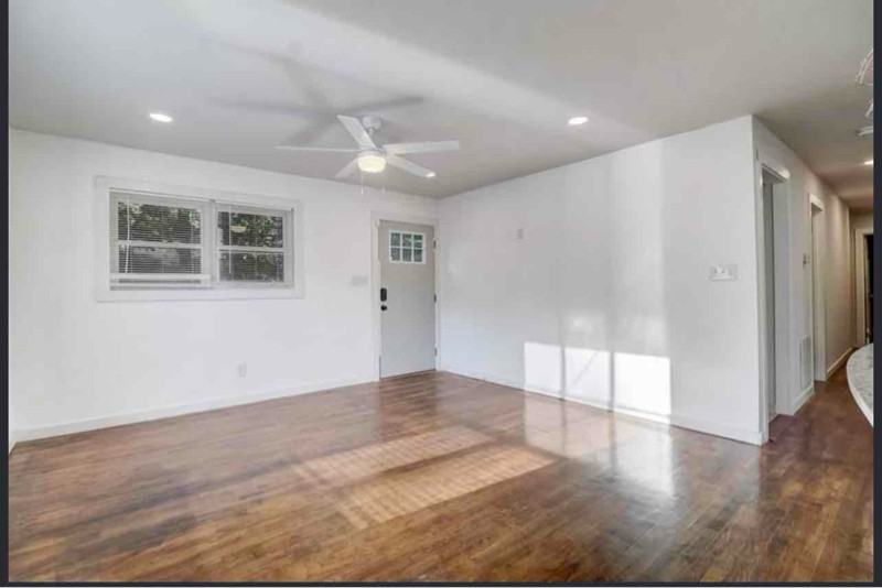 271 Childs Dr Nw - Photo 3 of 12