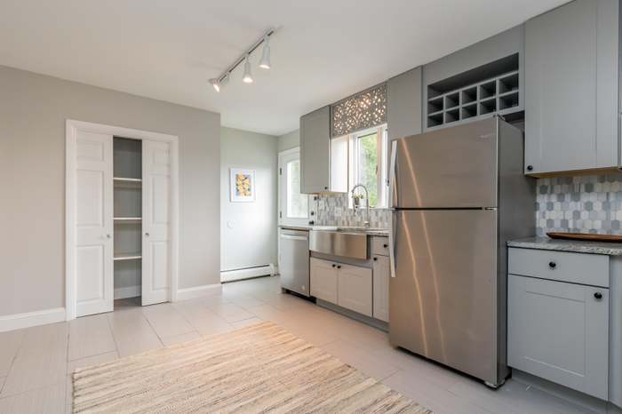 167 York St #1 - Photo 2 of 17