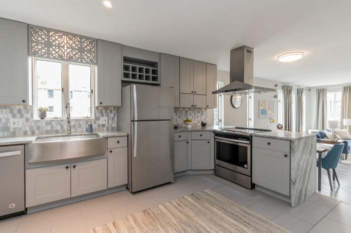 167 York St #1 - Photo 3 of 17