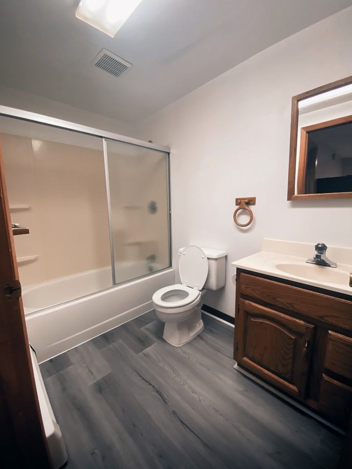 9 N Kendall Ave #9 - Photo 2 of 10