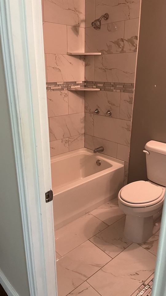 406 E Williamsburg Mnr #NA - Photo 2 of 8