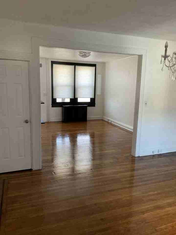 2868 Mayfield Ave #NA - Photo 6 of 22