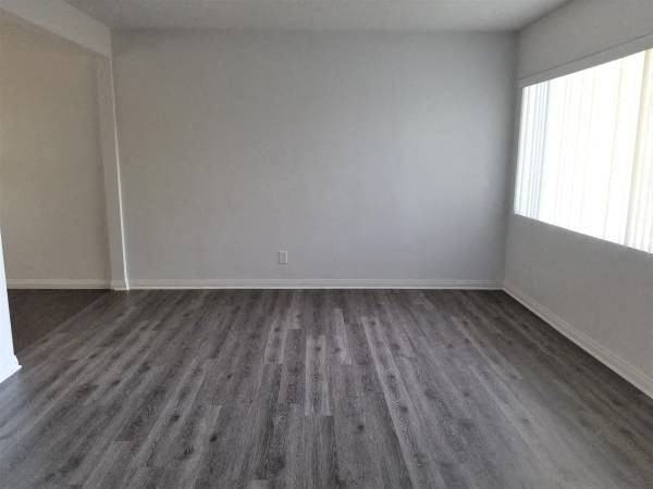 7240 Bright Avenue - Photo 6 of 11