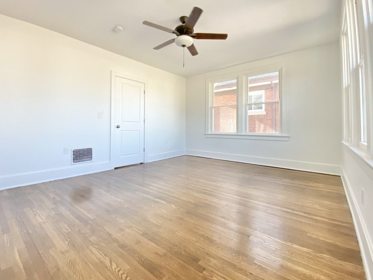 1749 W North Bend Rd #4 - Photo 2 of 36