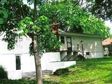 6844 Nw Park Plaza Dr - Photo 3 of 4