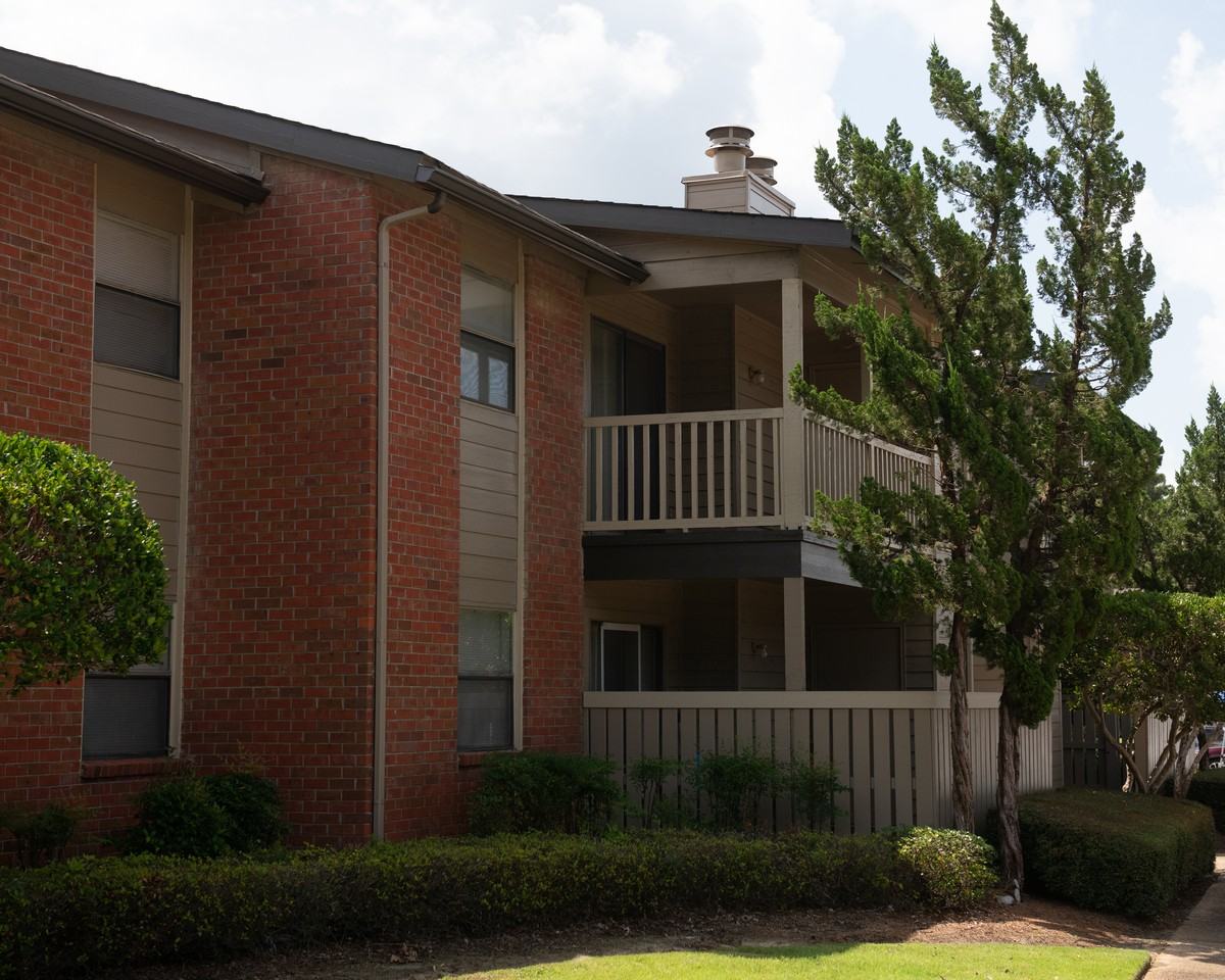 Mark Apts. - Photo 7 of 17