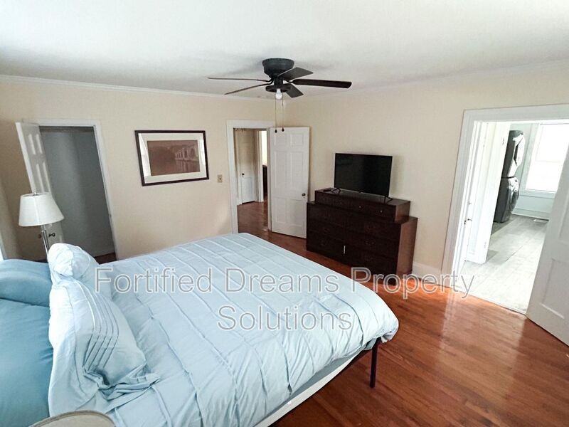 315 S 3rd Ave - Photo 7 of 19