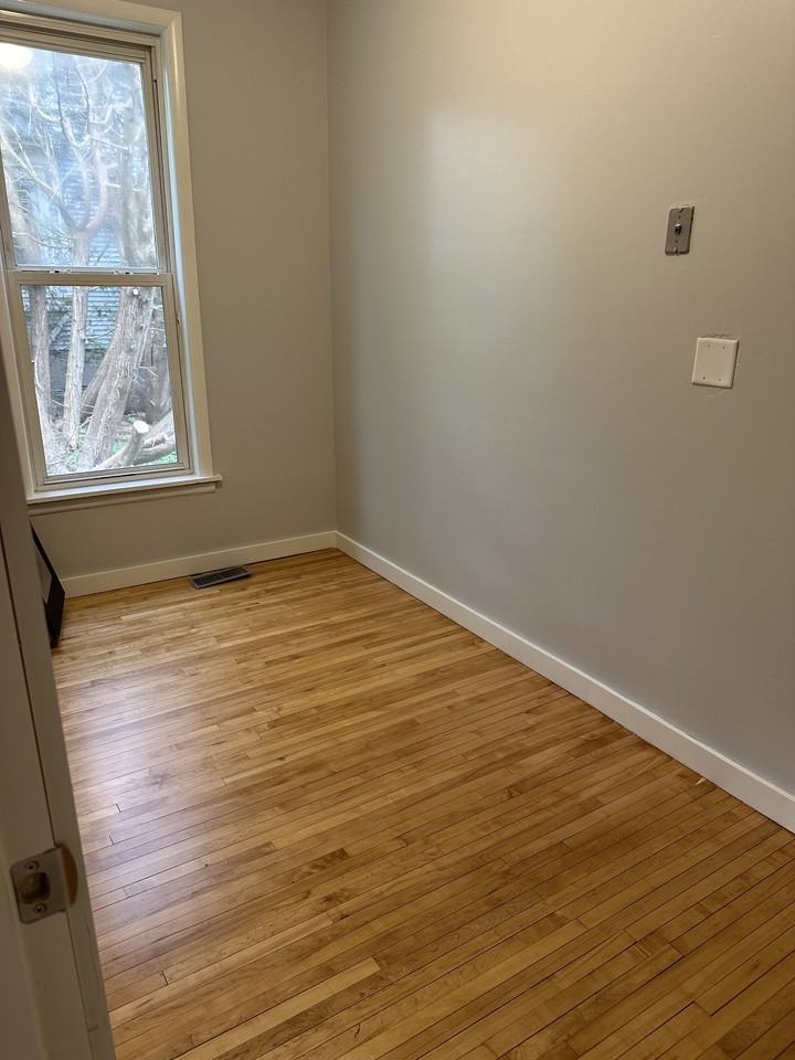 308 6th Ave S #NA - Photo 2 of 19