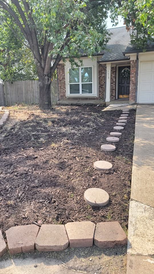 7618 Clairmont Ave #NA - Photo 2 of 11