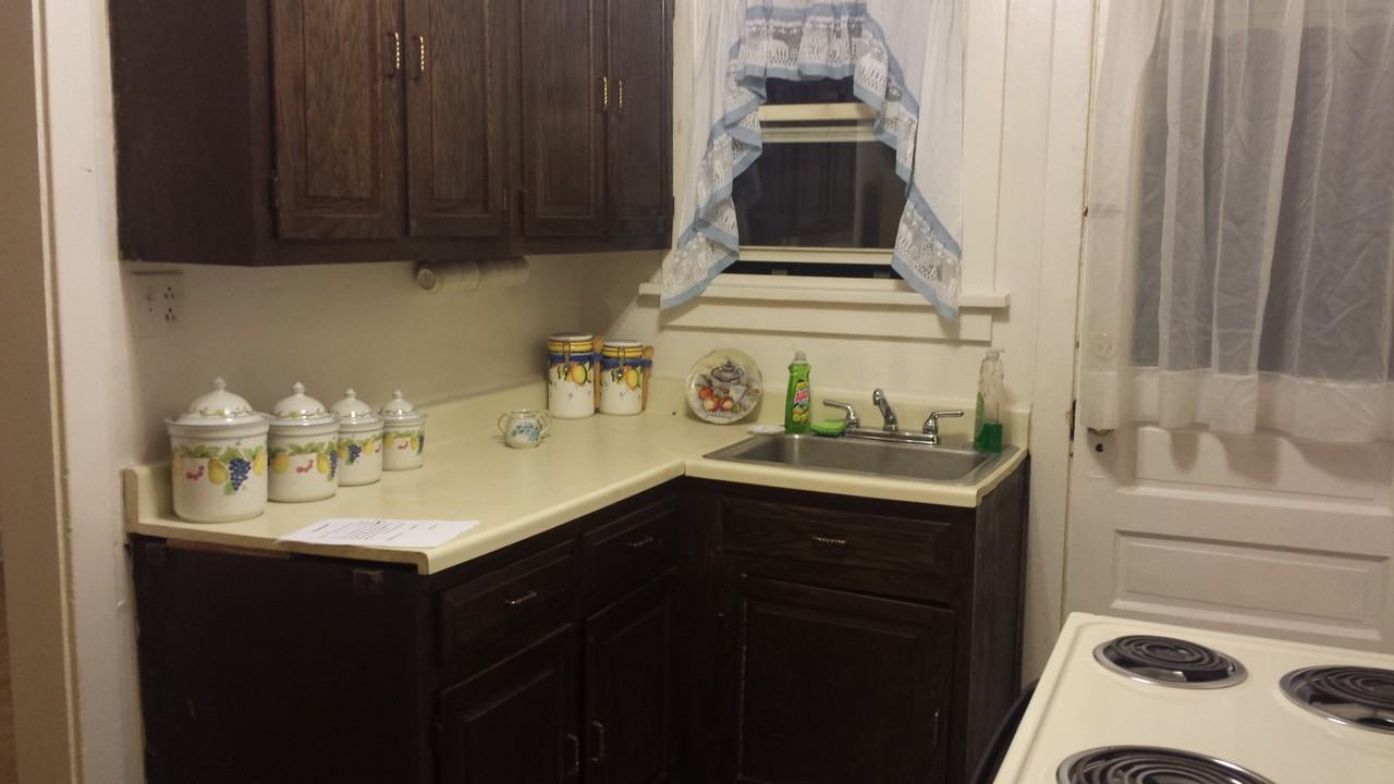 2419 Saranac Ave #NA - Photo 6 of 18