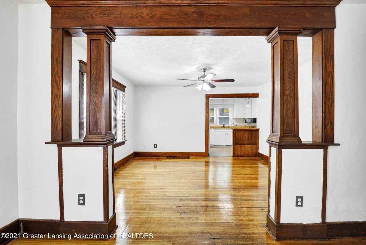 231 N Fairview Ave #NA - Photo 4 of 23