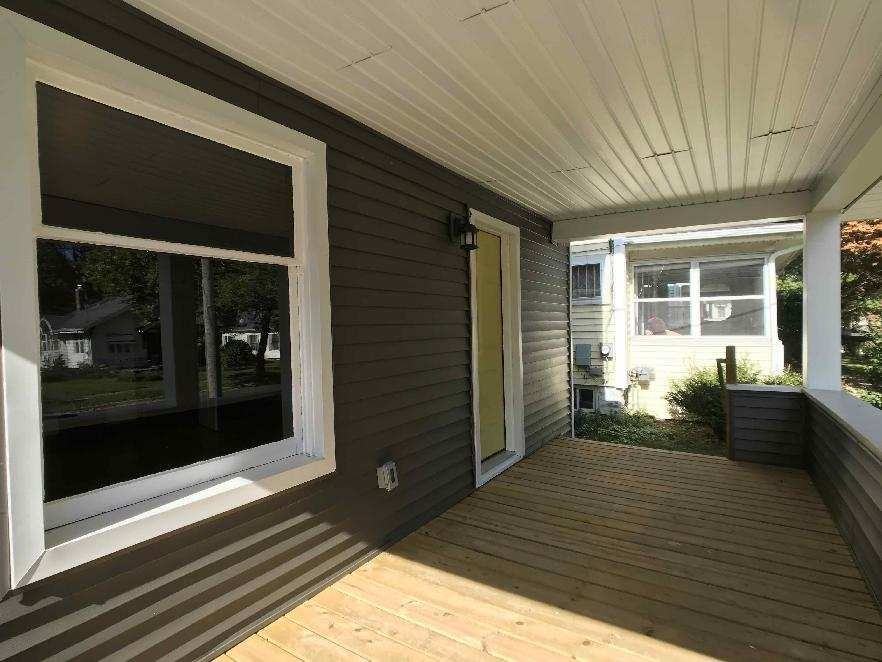 215 N Clemens Ave #NA - Photo 2 of 29
