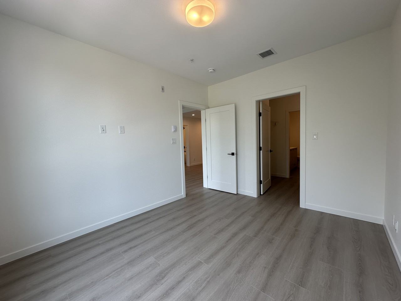 20078 85 Avenue #4xx - Photo 7 of 23