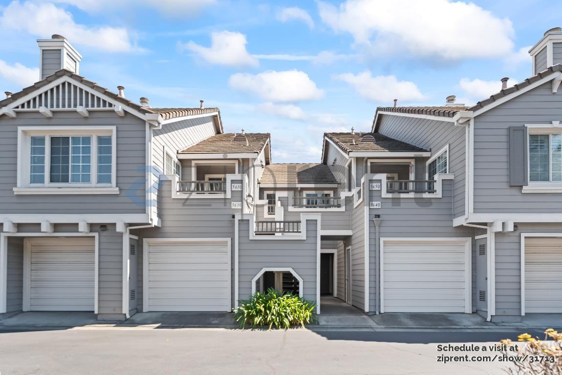 5630 Caprice Cmn - Photo 2 of 32