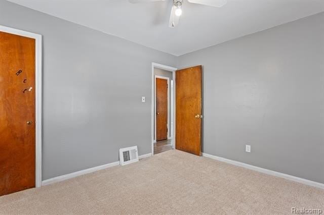 8600 Fielding St - Photo 7 of 22