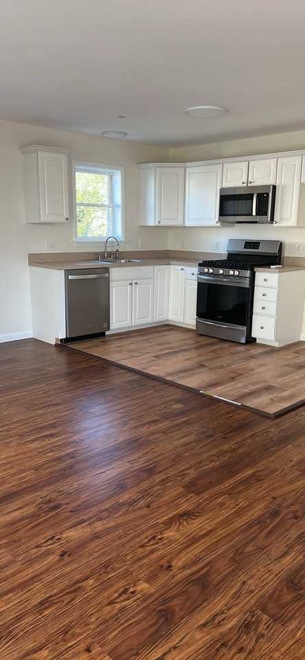 820 Patterson Ave 2nd Fl - Photo 2 of 4