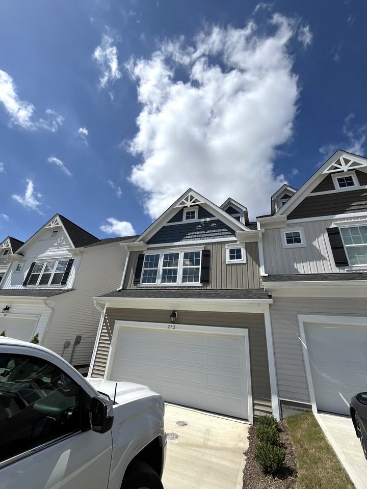 272 Shingle Oak Rd - Photo 2 of 21