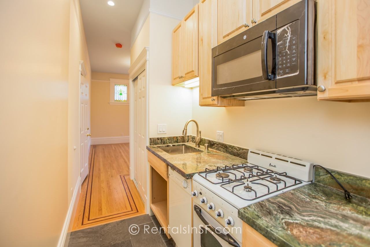 551 Duboce Ave #1 - Photo 2 of 7