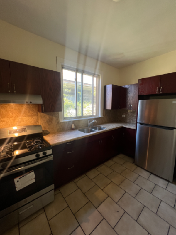 3614 S Hamilton Ave #2ndFL - Photo 3 of 8