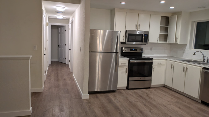 12518 47th Dr Se - Photo 4 of 10