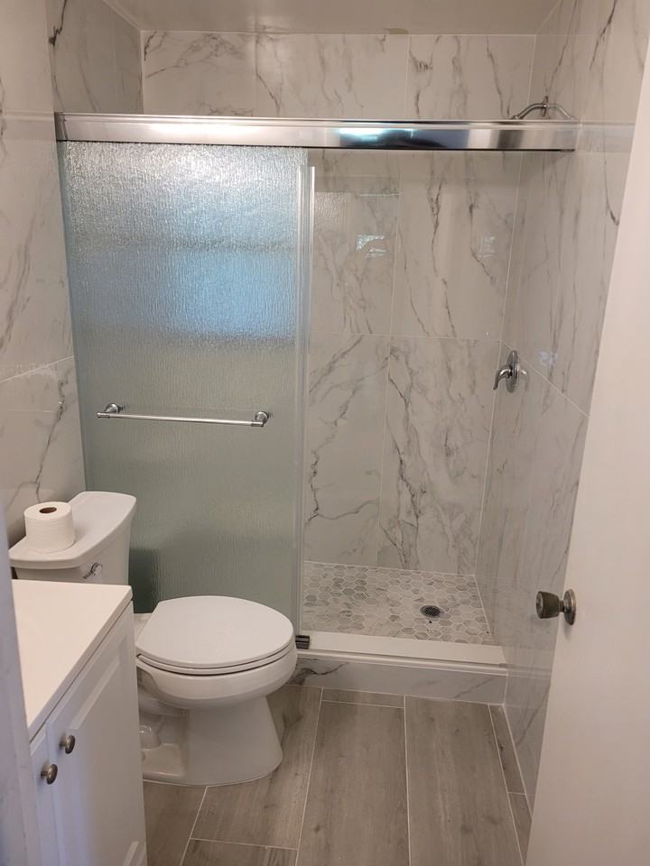 941 Highland Ave #E - Photo 6 of 13