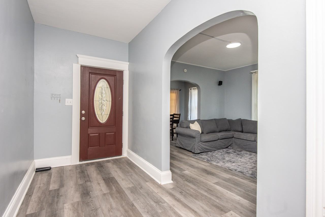 169 S Maple Ave #1 - Photo 2 of 22