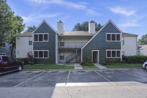 featured image of 10902 E 61st St