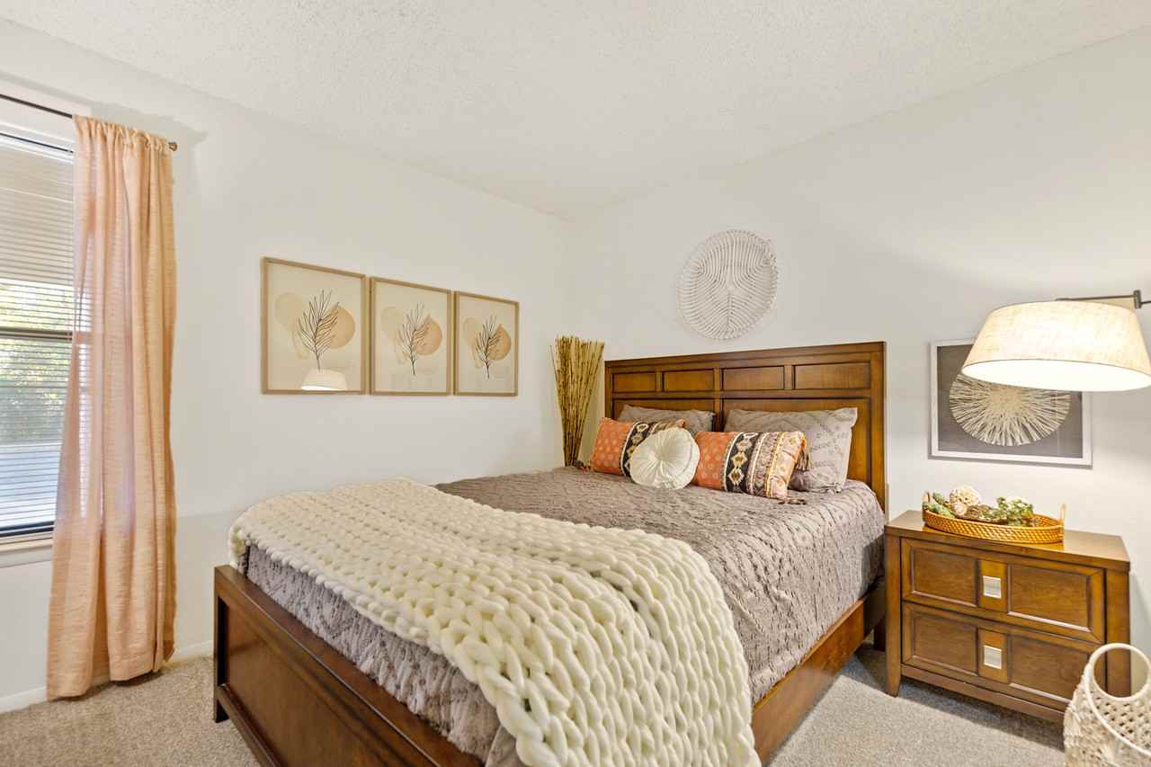 Sugarberry Apartments - Photo 6 of 17