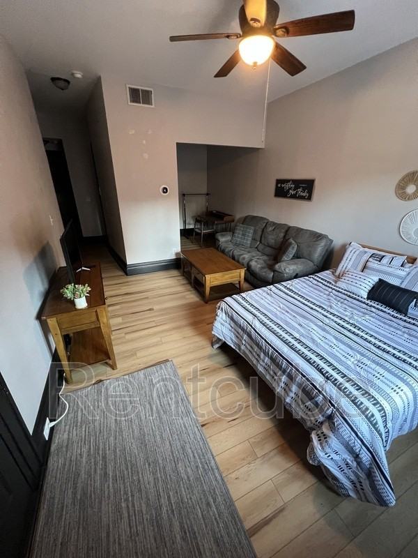 247 W 11th St #9 - Photo 4 of 11