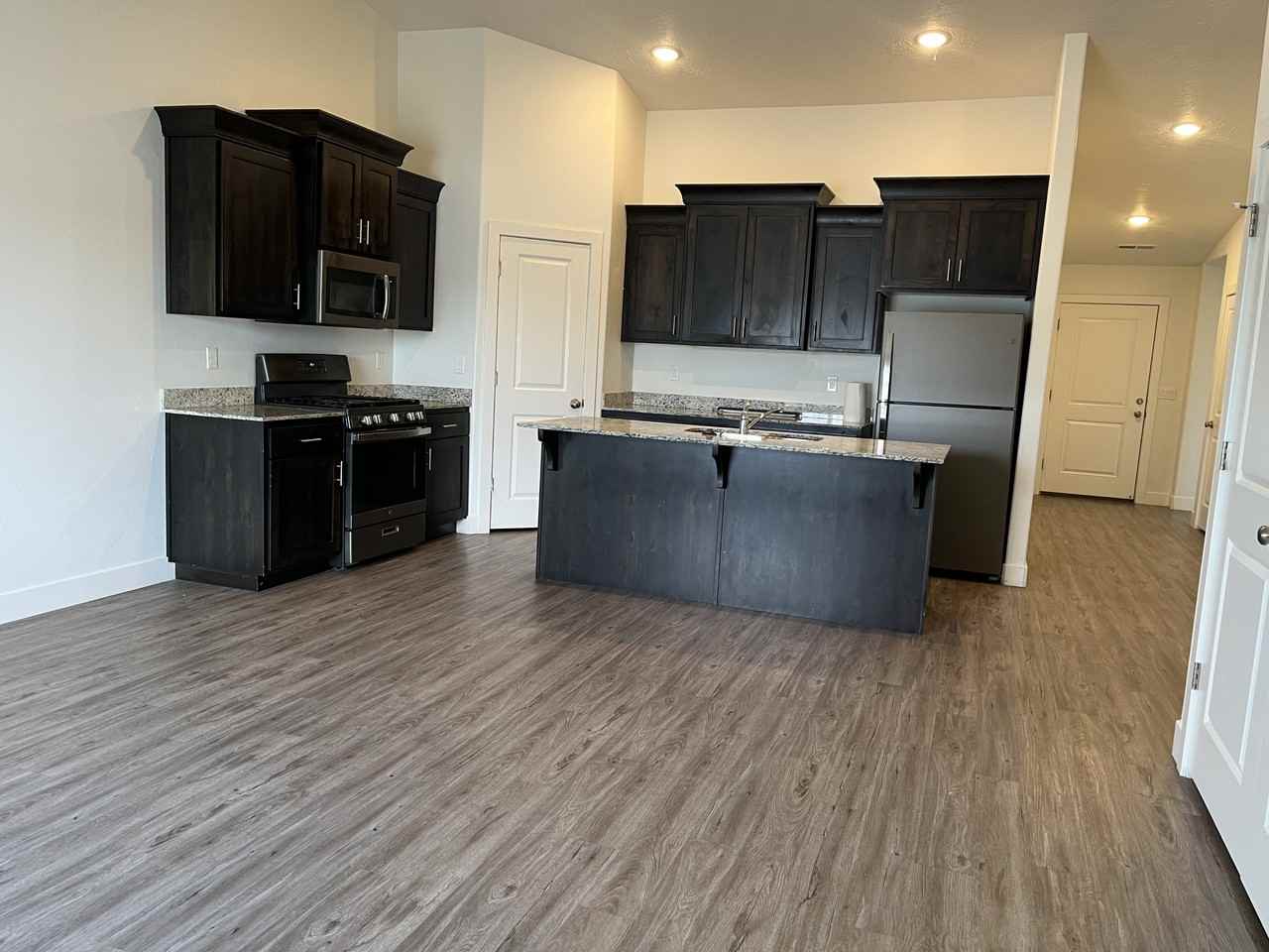 2155 N 550 W #1 - Photo 7 of 18