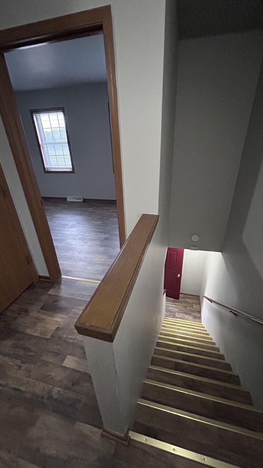 439 E Monroe Ave #439 - Photo 7 of 10