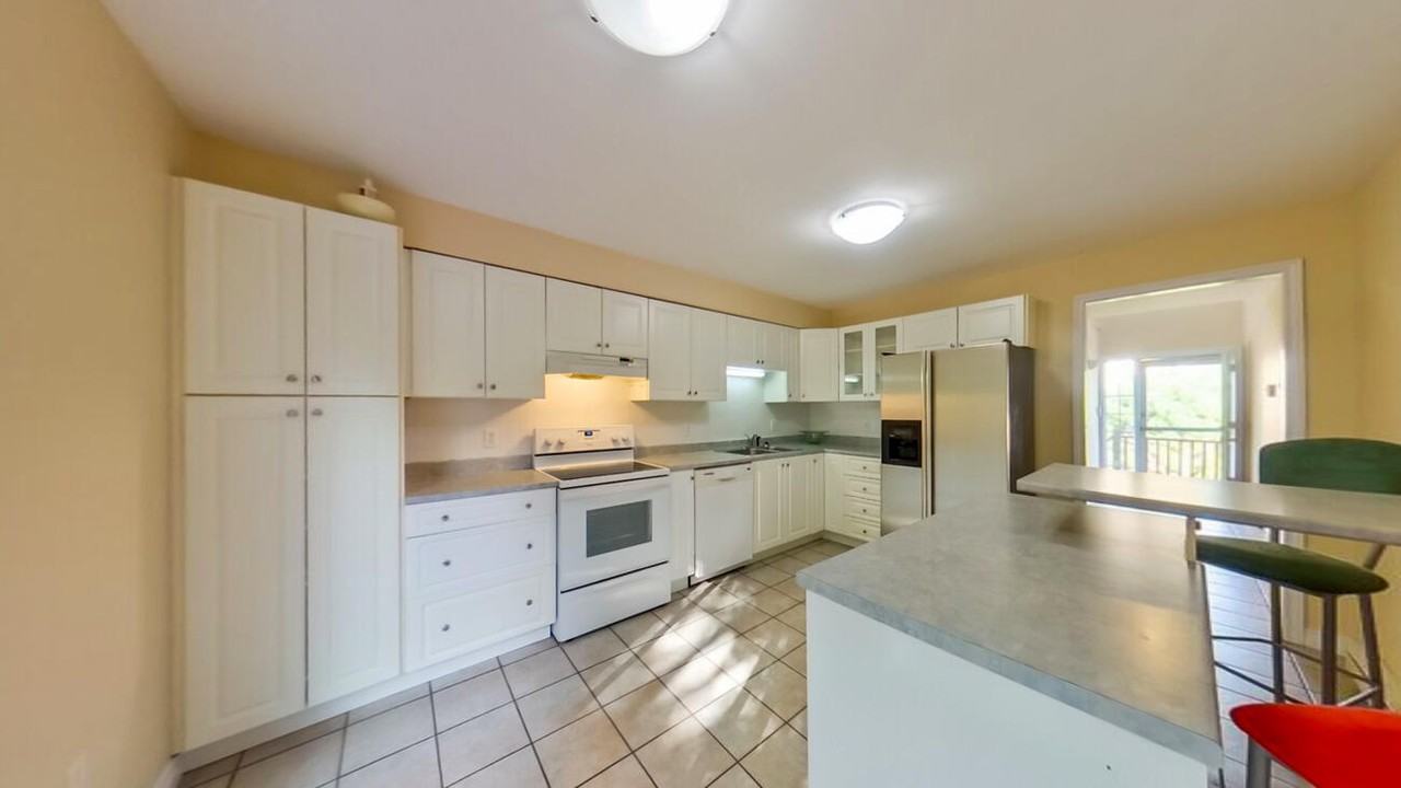 14 Redden Court - Photo 3 of 11