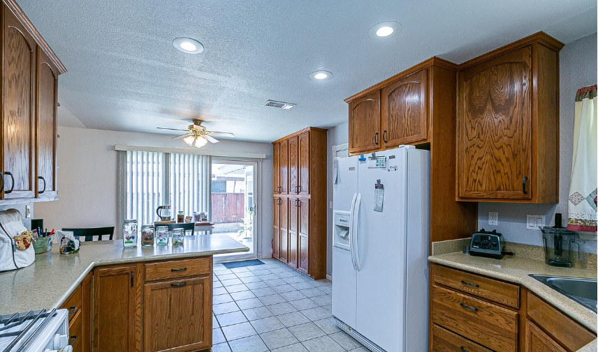 126 Standard Bedroom-126 Mizar Place #NA - Photo 4 of 13