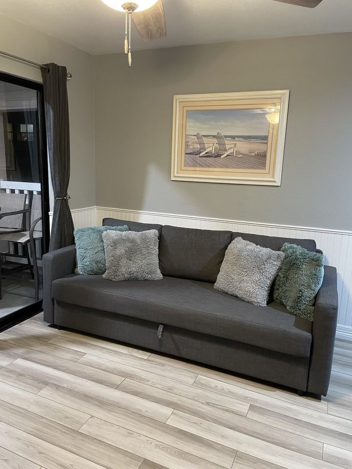 3938 Surfside Blvd - Photo 4 of 24