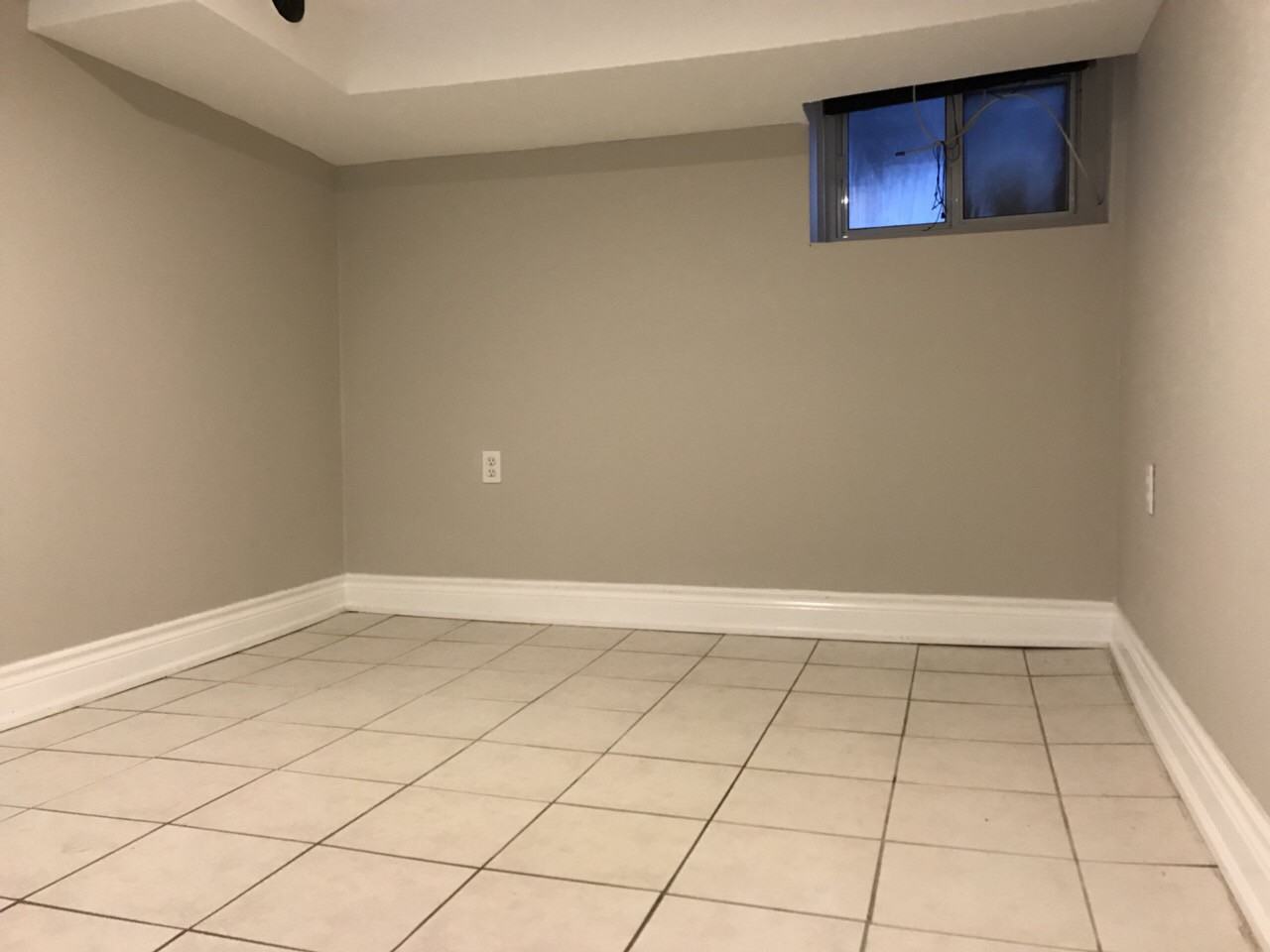 Bloor St W - Photo 2 of 12