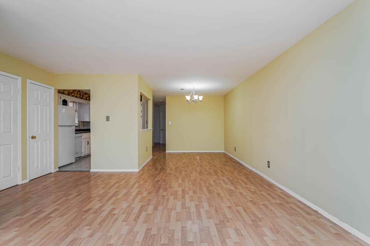 2735 Cropsey Ave - Photo 3 of 25