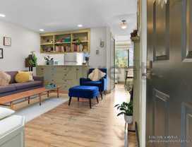 202 25th Ave E #B - Photo 1 of 1