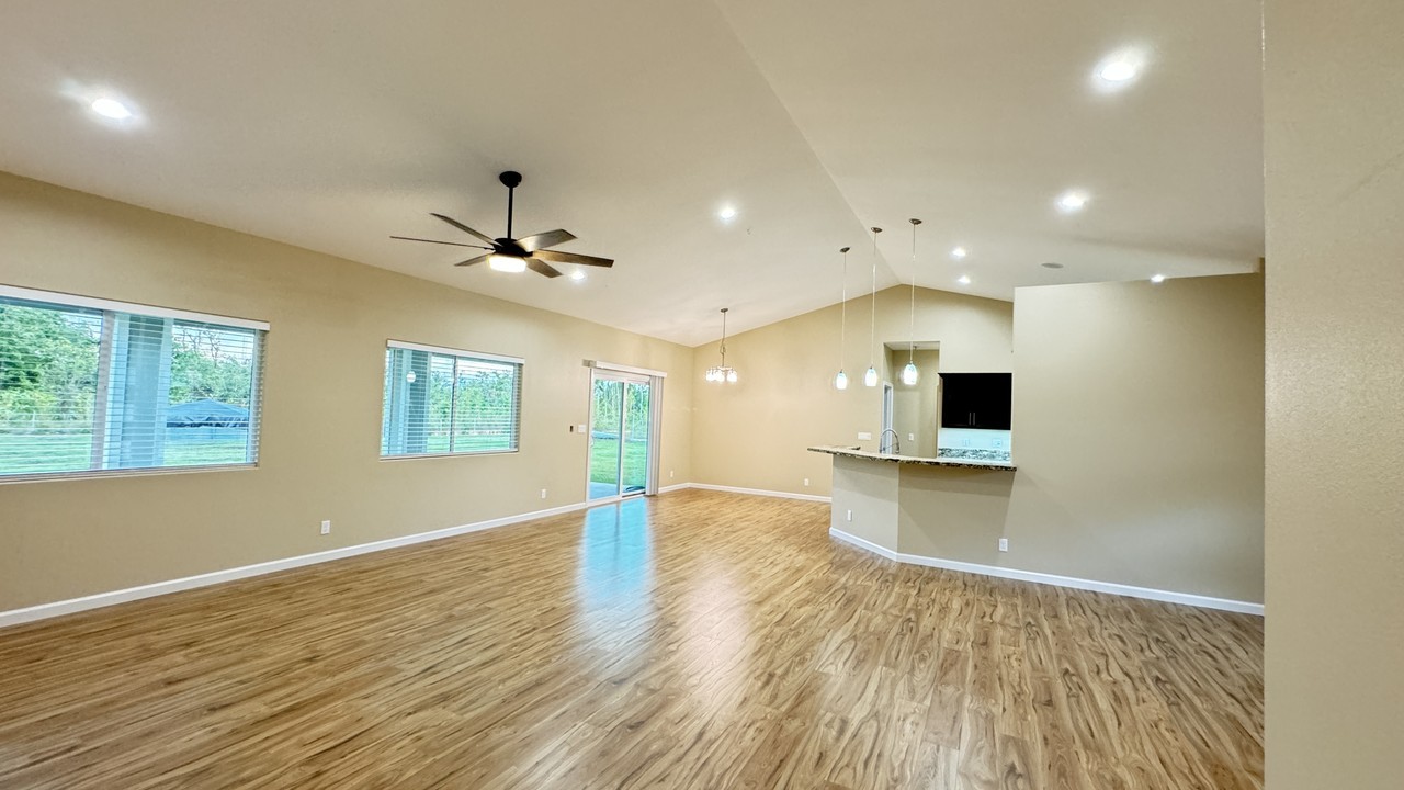 15-1647 24th Ave #NA - Photo 3 of 14