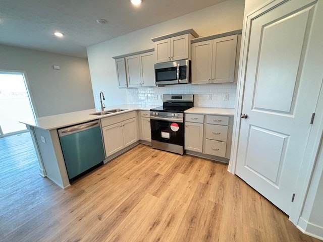 11426 N 161st Ct - Photo 2 of 19