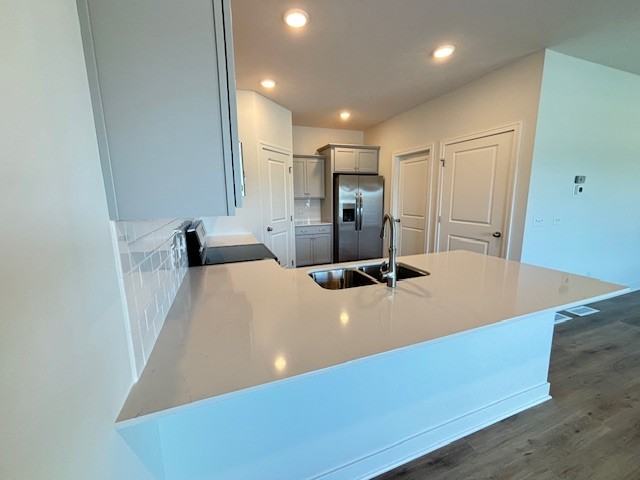 11426 N 161st Ct - Photo 3 of 19
