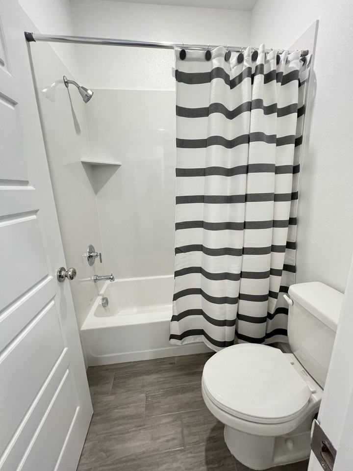 8877 Monroe Dr #NA - Photo 2 of 7