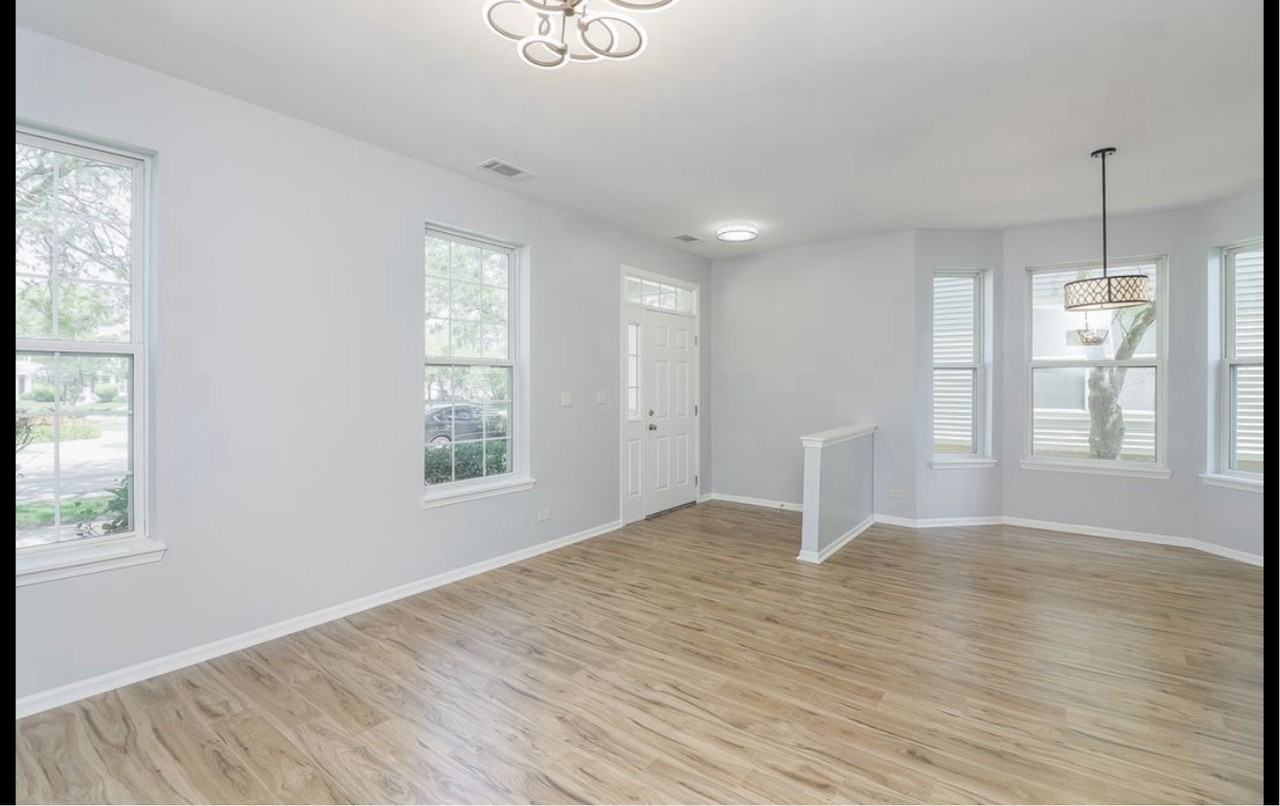 2270 Georgetown Cir #2270 - Photo 2 of 22