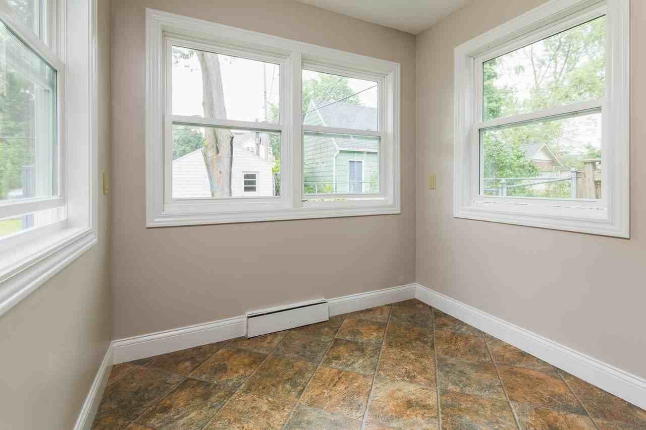 430 Rosewood Ave #NA - Photo 4 of 14
