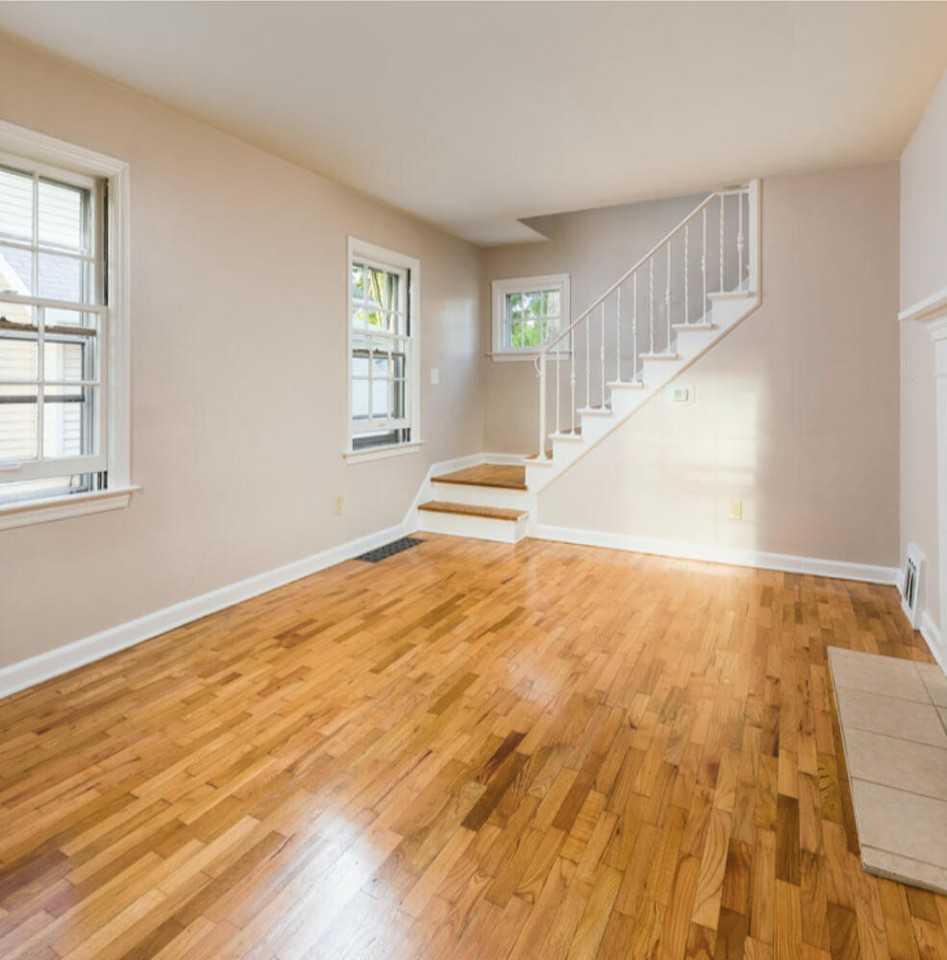 128 Gunson St #NA - Photo 2 of 13