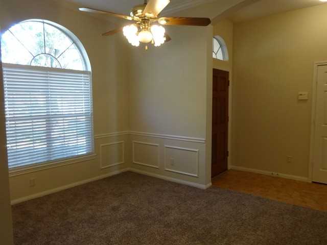 421 Crimson Coast Ct - Photo 2 of 12