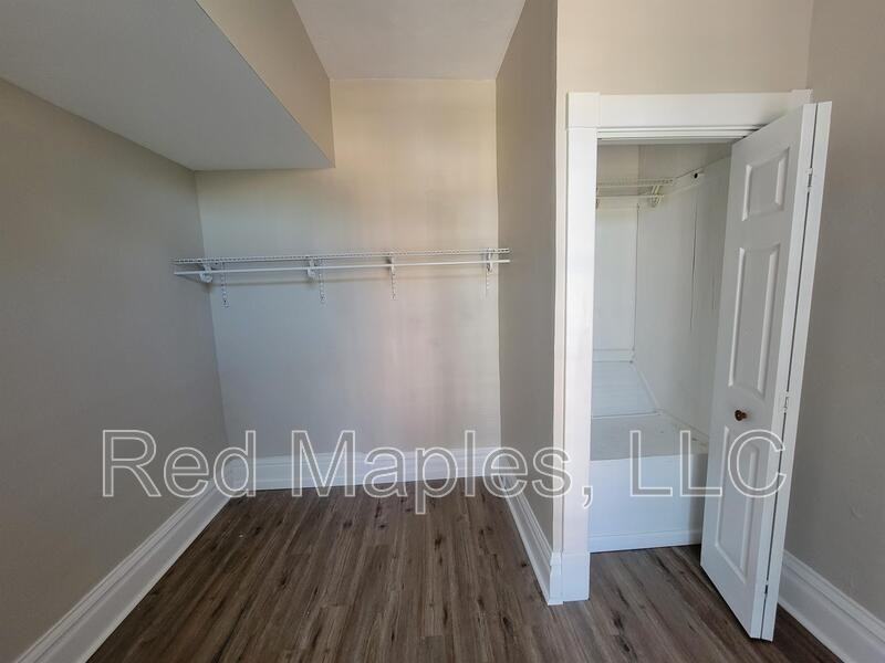 6443 Idaho Ave - Photo 3 of 10