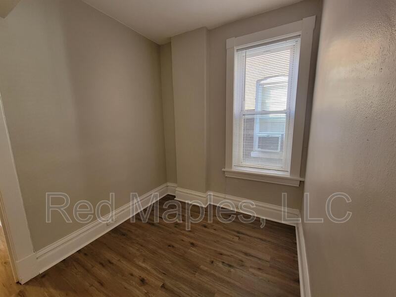 6443 Idaho Ave - Photo 5 of 10