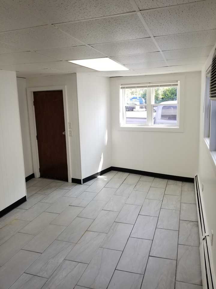 391 Bullocks Point Ave - Photo 2 of 11